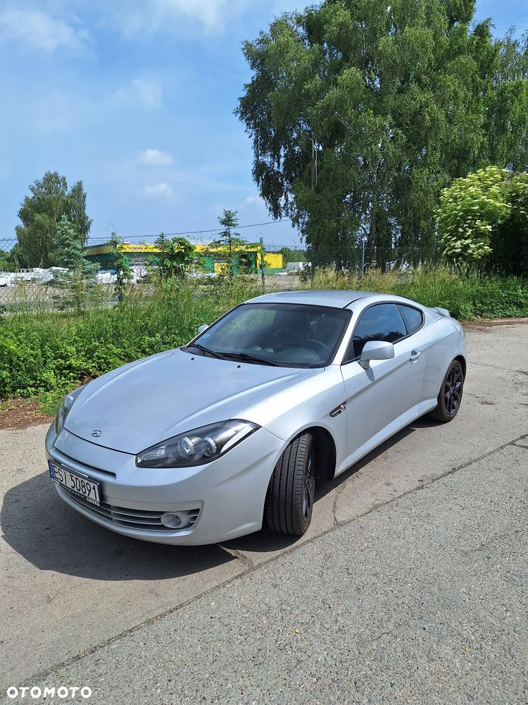 Hyundai Coupe - 2