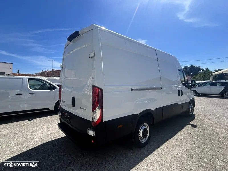 Iveco Daily Outro - 6