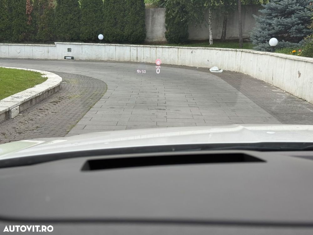 Skoda Octavia 2.0 TDI DSG RS Plus - 18