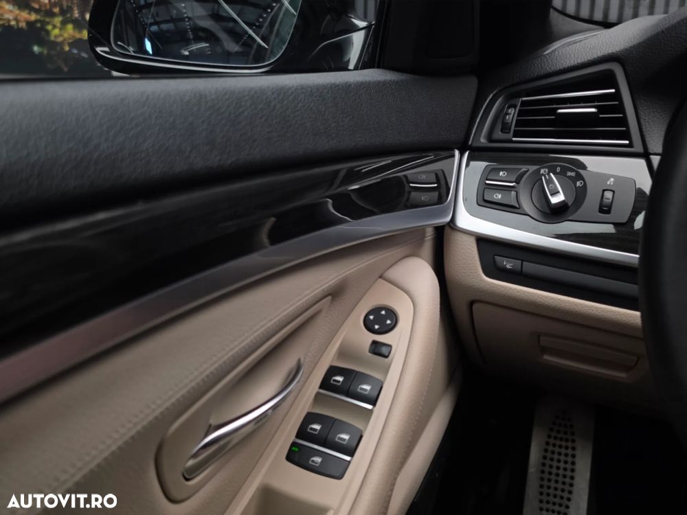 BMW Seria 5 520d Sport-Aut. - 26