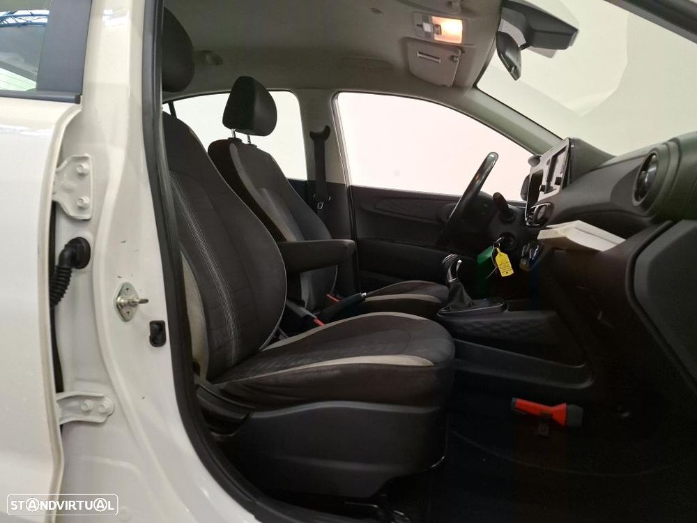 Hyundai i10 - 13