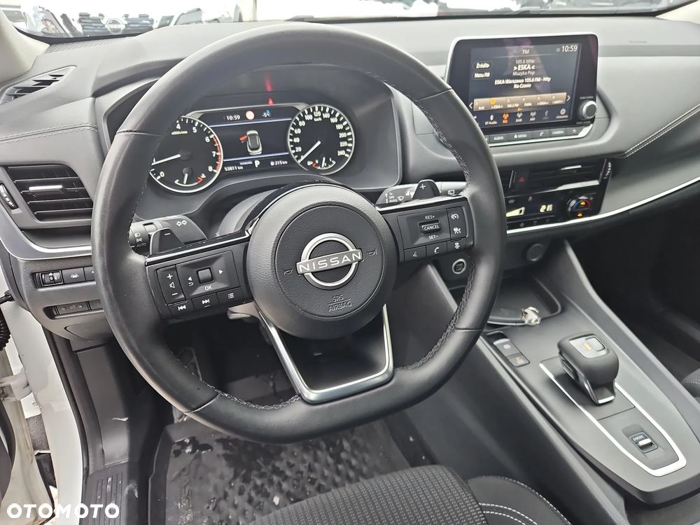 Nissan Qashqai 1.3 DIG-T MHEV Acenta Xtronic - 10