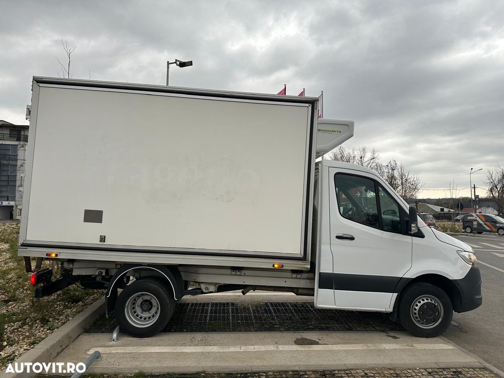 Mercedes-Benz Sprinter - 3