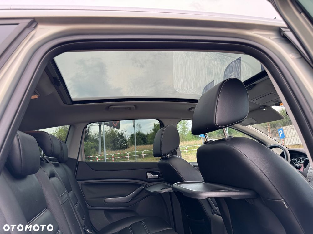 Ford Kuga 2.0 TDCi 4x4 Titanium - 26
