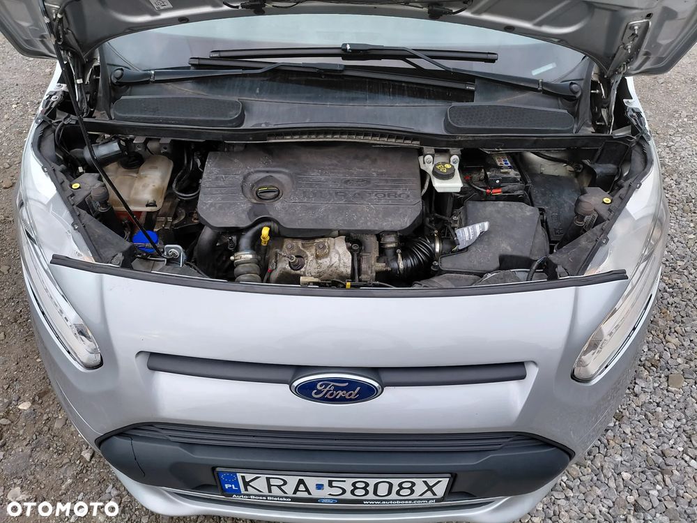 Ford Tourneo Connect - 28