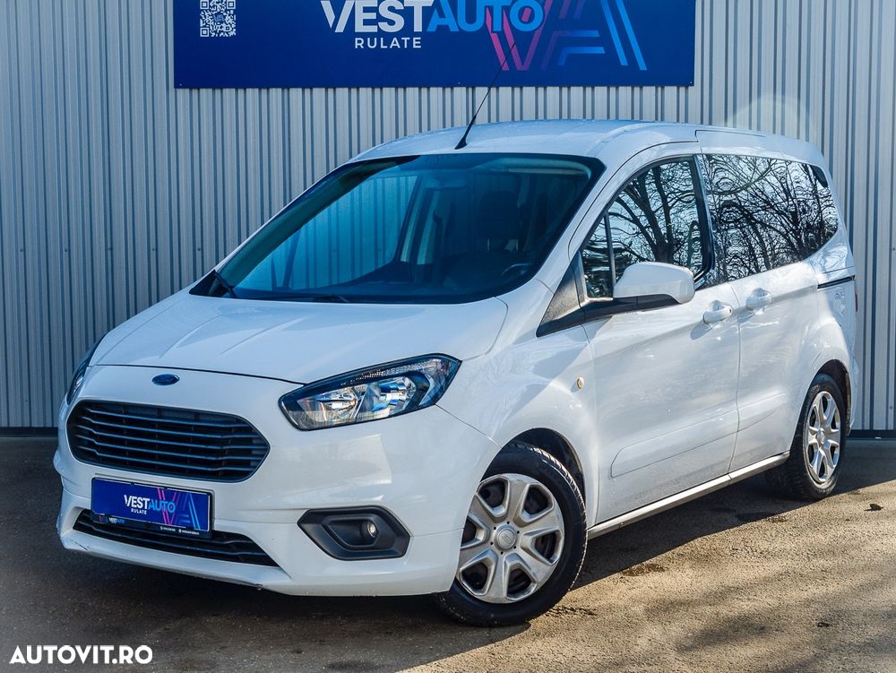 Ford Tourneo Courier 1.5 TDCi Trend - 12