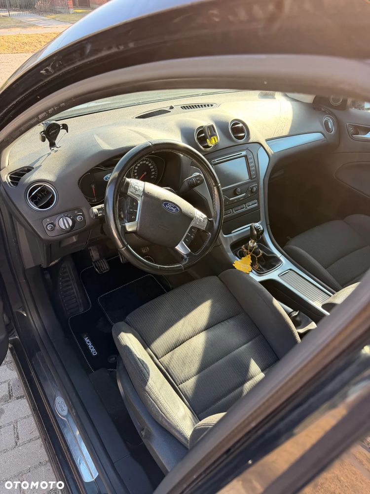 Ford Mondeo - 6