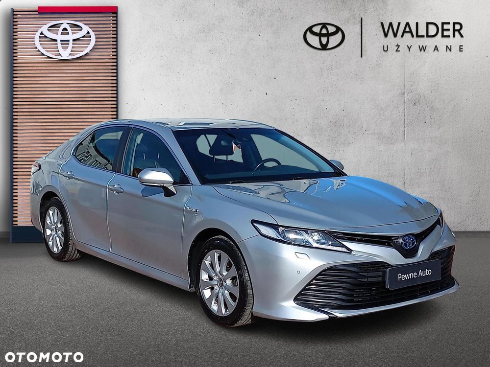 Toyota Camry 2.5 Hybrid Comfort CVT - 3