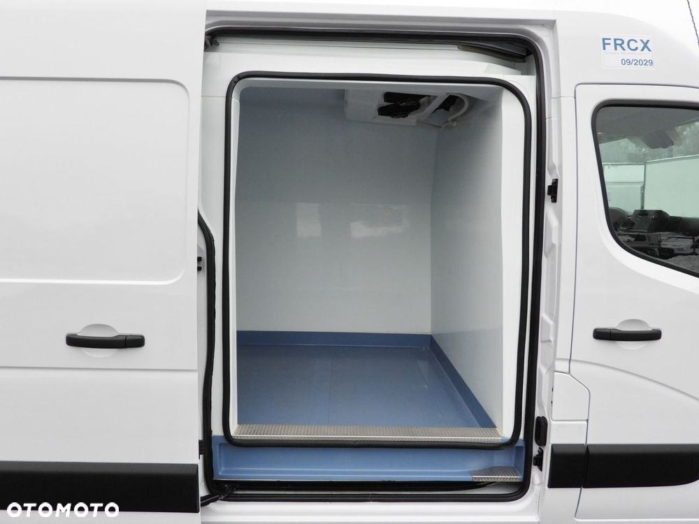 Renault MASTER FURGON CHŁODNIA  -10*C ZASILANIE 230V TEMPOMAT NAWIGACJA LEDY KLIMATYZACJA  150KM - 20