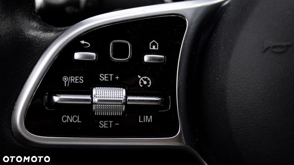 Mercedes-Benz GLC 200 4-Matic - 21