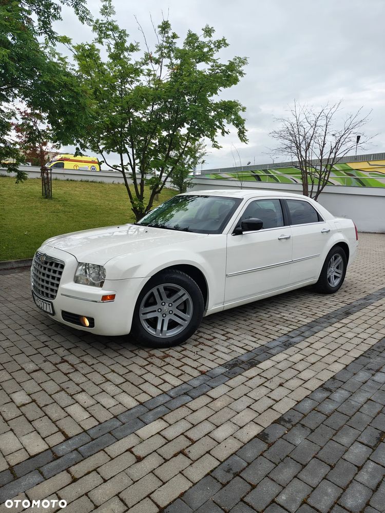 Chrysler 300C 2.7 V6 - 17