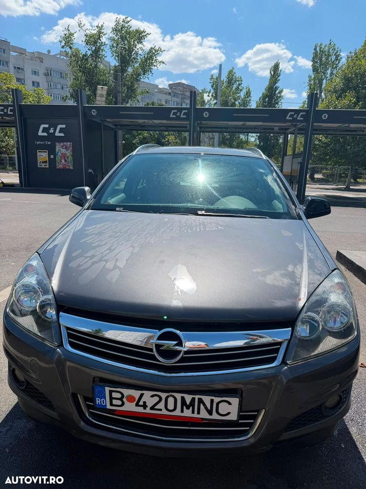 Opel Astra 1.7 CDTI ECOTEC - 1