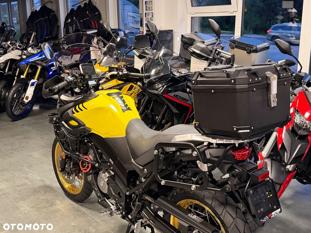 Suzuki V-STROM - 29