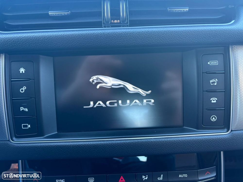 Jaguar XF 2.0 D Prestige Aut. - 44