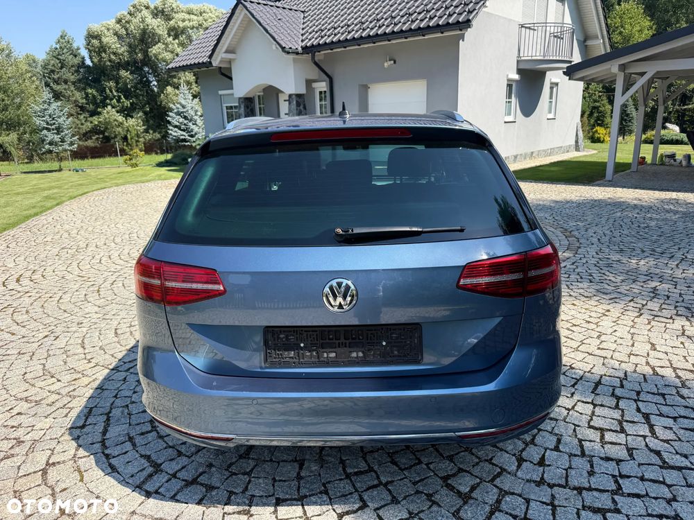 Volkswagen Passat Variant 2.0 TDI SCR DSG BlueMotion Trendline - 6