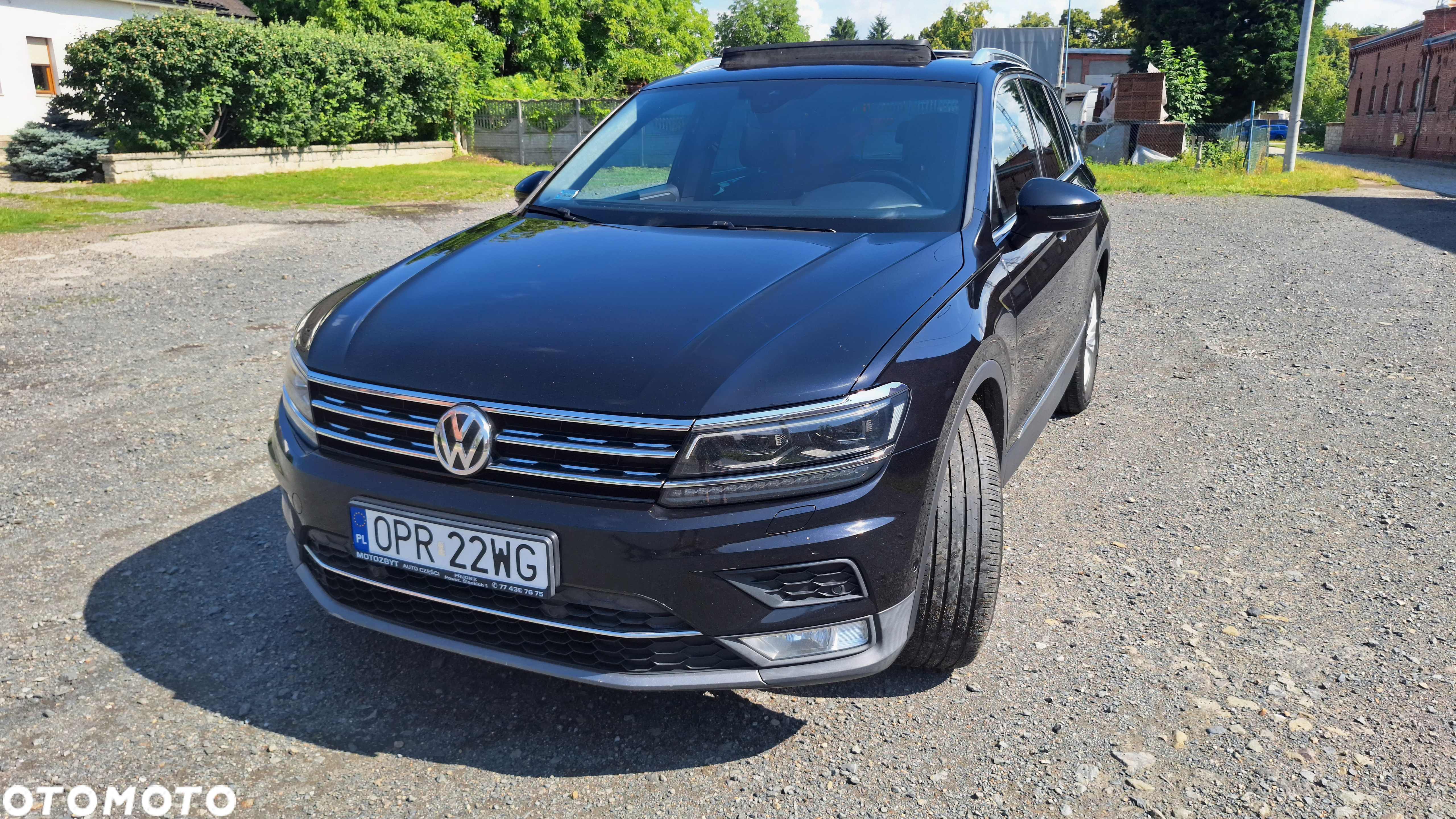 Volkswagen Tiguan 2.0 TDI SCR BlueMotion Technology Sport & Style - 2
