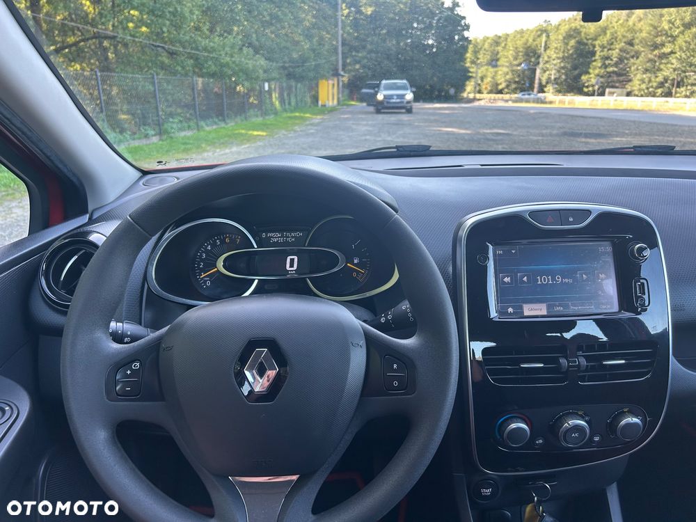 Renault Clio 1.2 16V Alize - 11