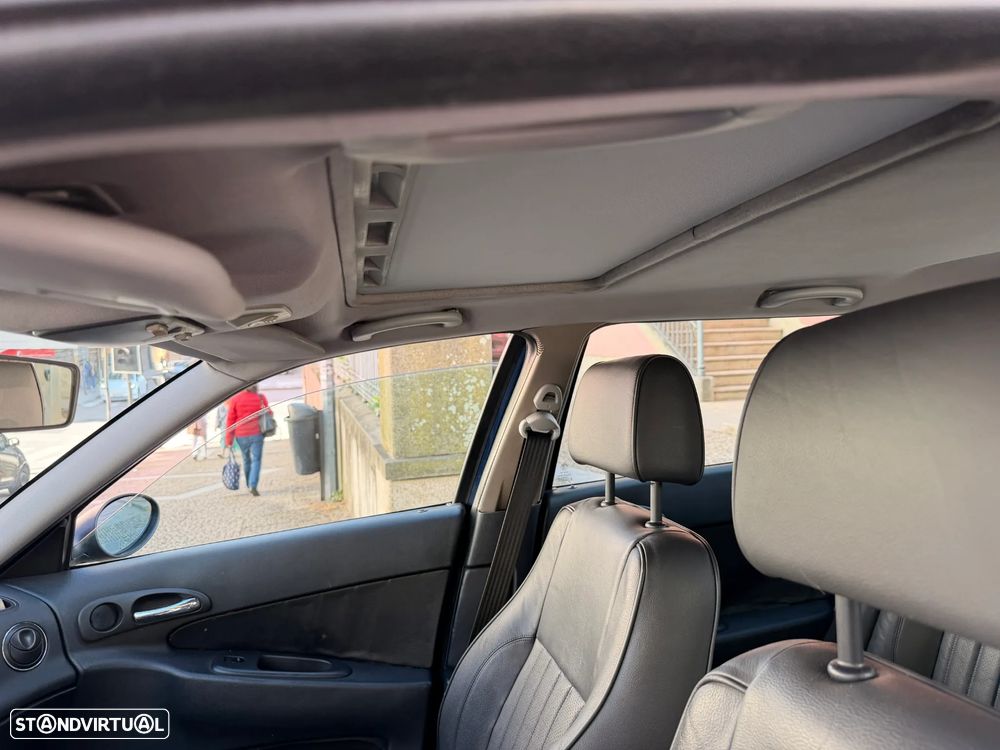 Alfa Romeo 156 Sportwagon 1.8 TS - 14