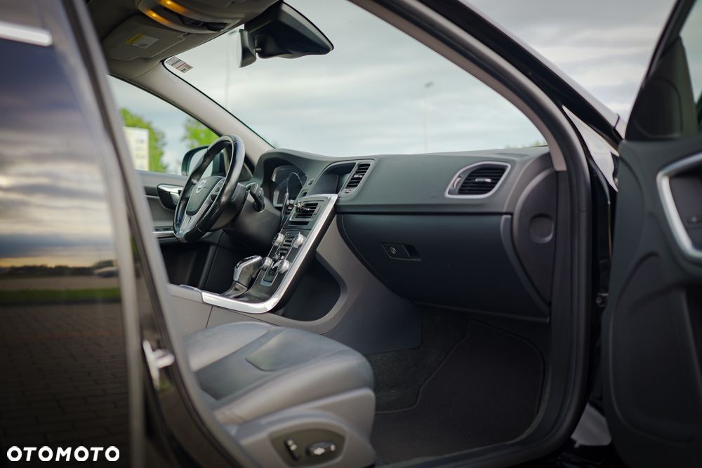 Volvo S60 - 8