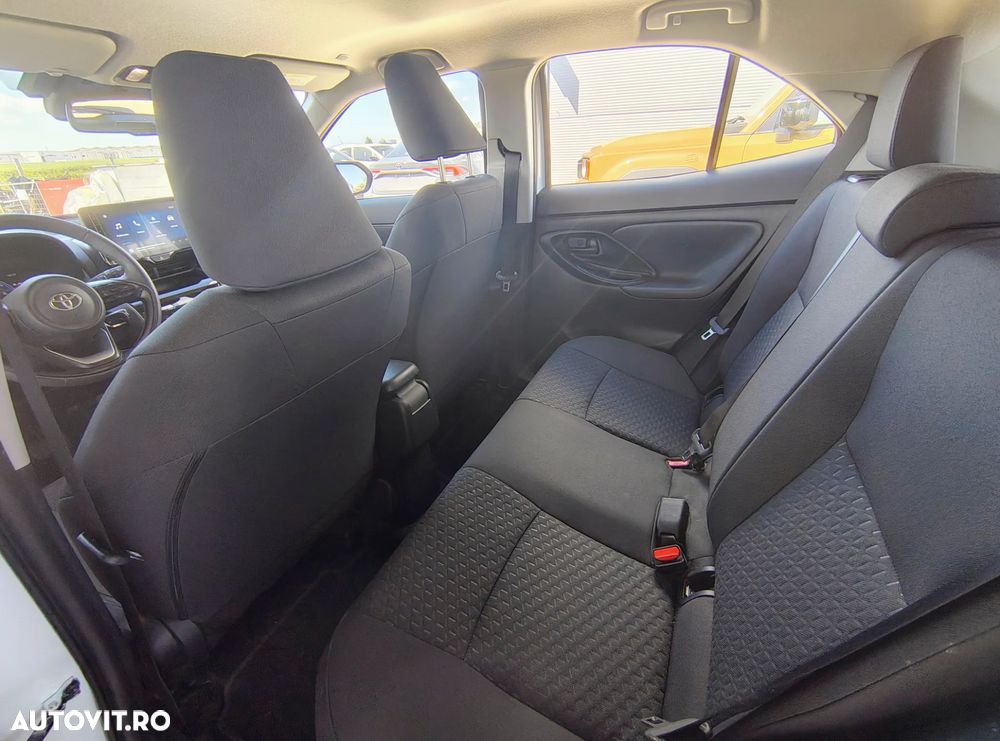 Toyota Yaris Cross - 12
