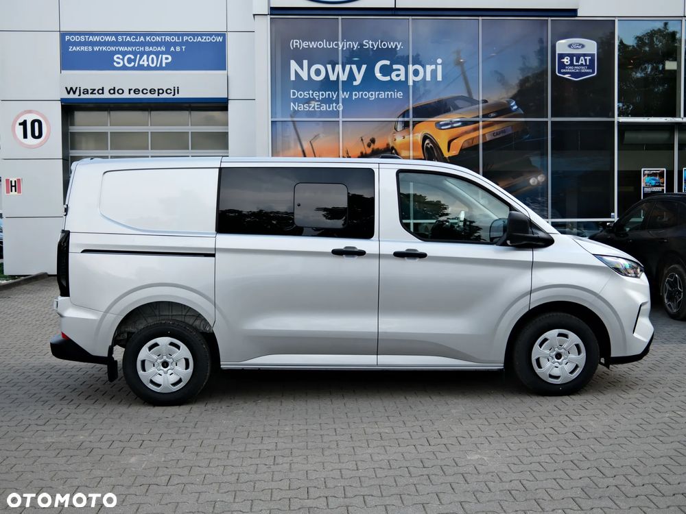 Ford Transit Custom - 8