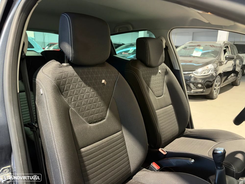 Renault Clio 0.9 TCe Limited - 18