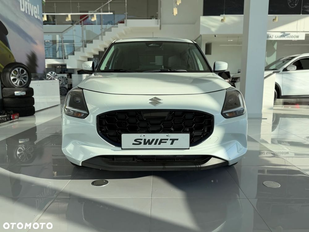 Suzuki Swift 1.2 Dualjet SHVS Premium Plus - 2