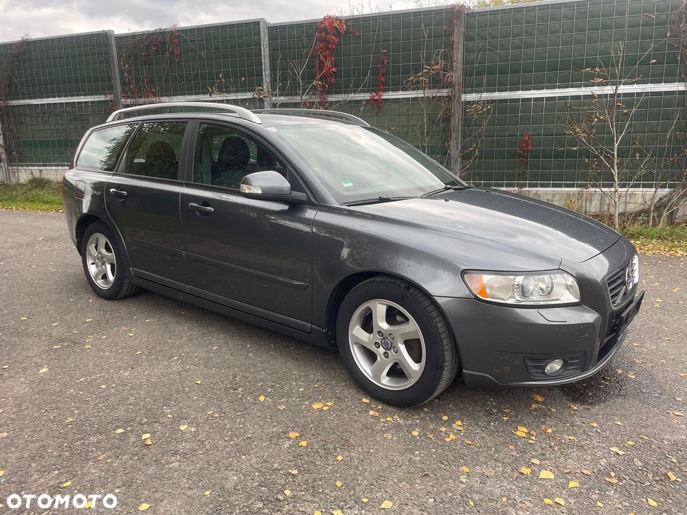Volvo V50 D2