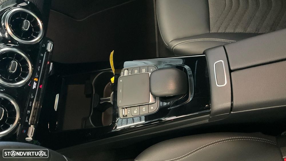 Mercedes-Benz A 250 e Style Plus - 46