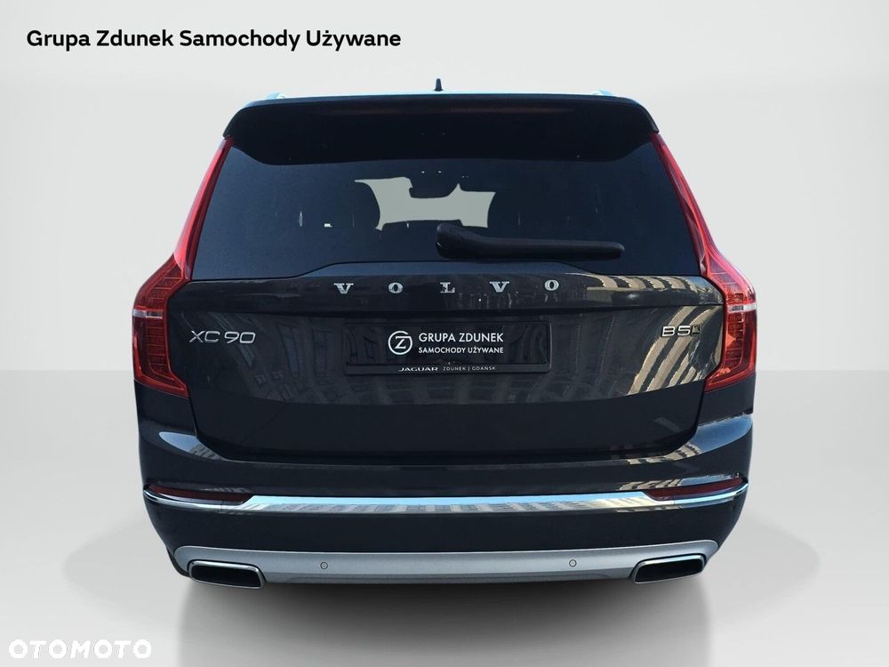 Volvo XC 90 - 6
