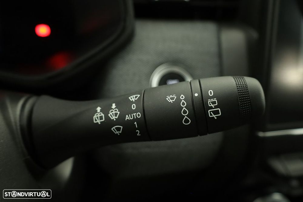 Renault Clio 1.0 TCe Techno - 18