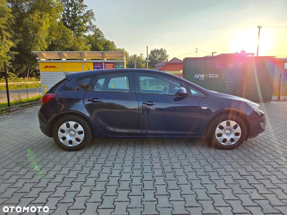 Opel Astra 1.6 Active - 8