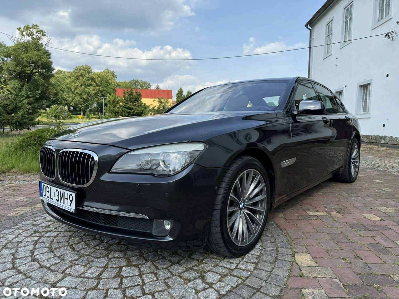 BMW Seria 7 750i - 26