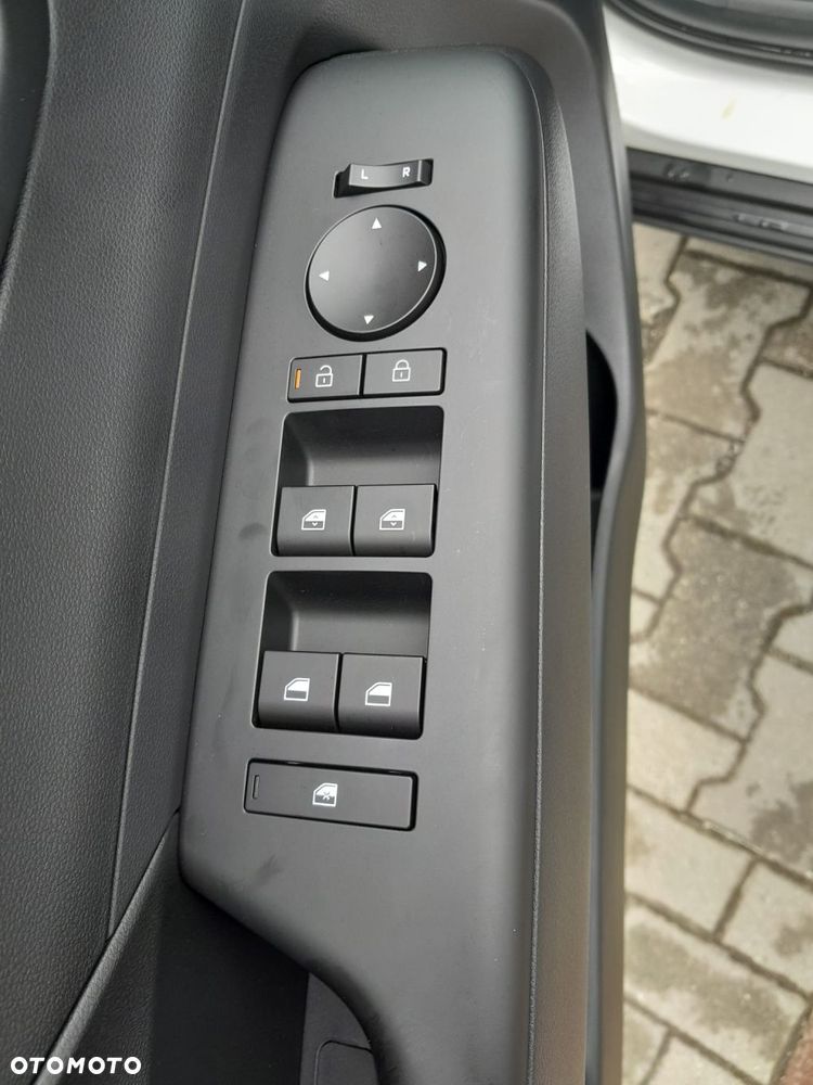 Hyundai Kona 1.6 GDI Hybrid Smart DCT - 15