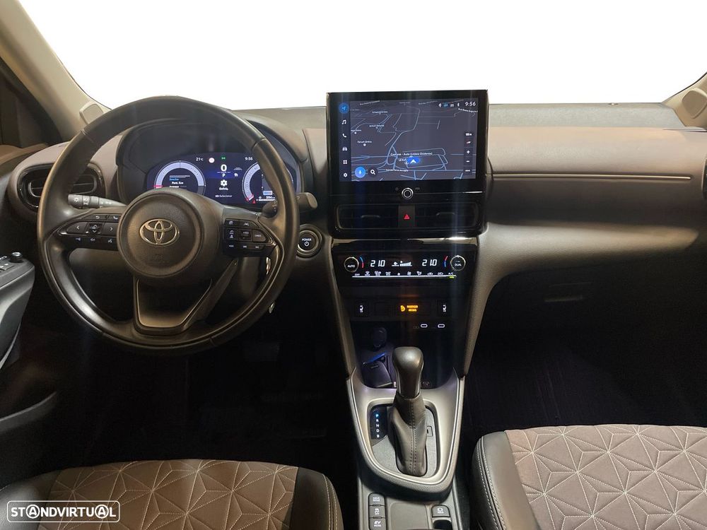 Toyota Yaris Cross 1.5 HDF Luxury - 8