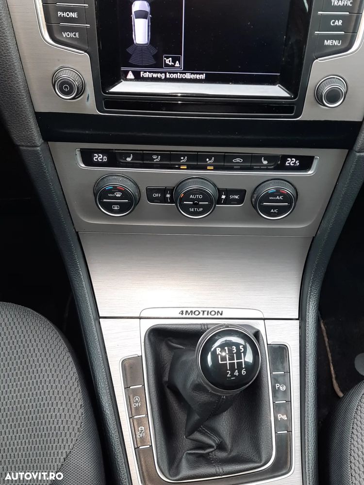 Volkswagen Golf 1.6 TDI 4Motion BlueMotion Technology Comfortline - 10