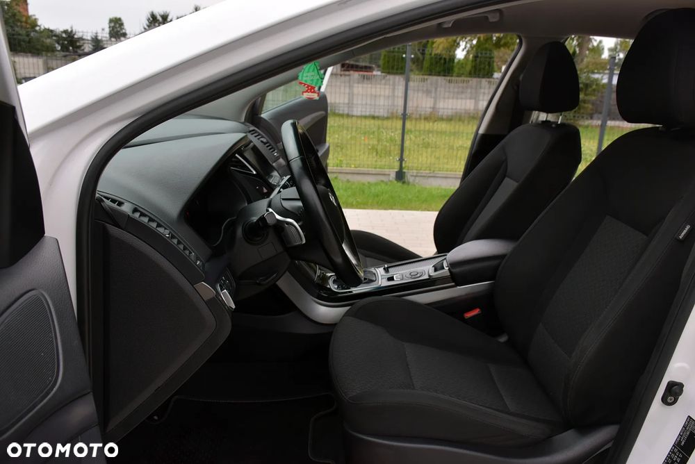 Hyundai i40 1.7 CRDi Comfort - 23