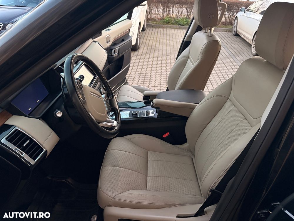 Land Rover Discovery 2.0 L SD4 HSE Luxury - 13