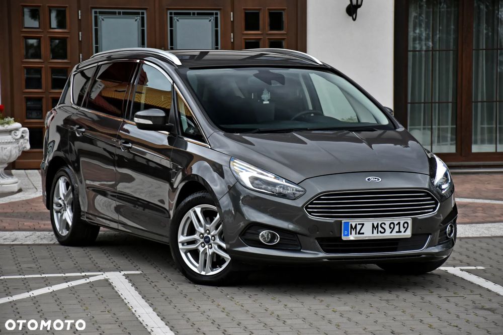 Ford S-Max 2.0 TDCi Titanium PowerShift - 1