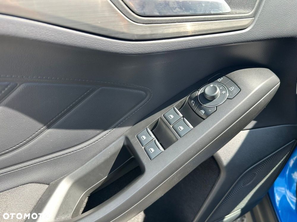 Ford Focus 1.5 EcoBlue Titanium X - 15
