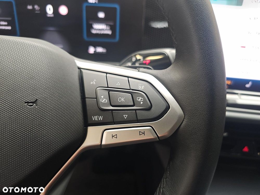Volkswagen Passat - 15