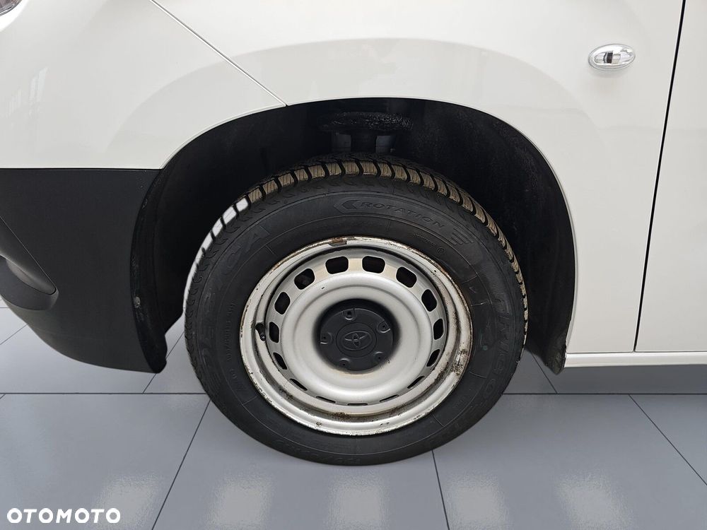 Toyota ProAce 2.0T 1.5 D-4D 100KM std Furgon Active - 29