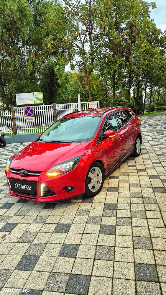 Ford Focus - 30