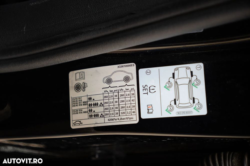Volkswagen Passat Variant 2.0 TDI DSG Comfortline - 22