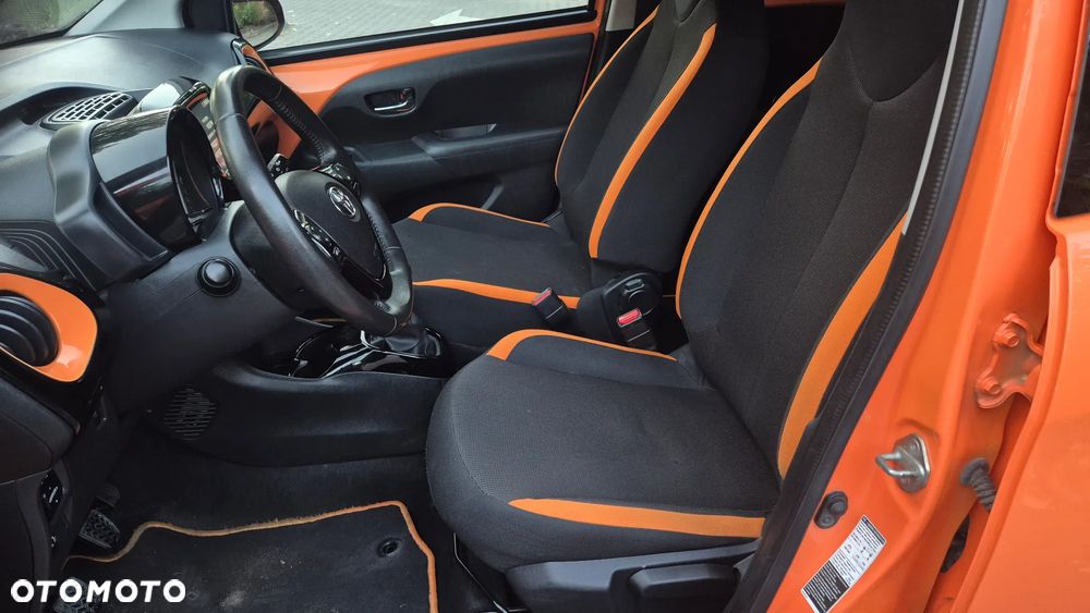 Toyota Aygo 1.0 VVT-i Color Edition - 12