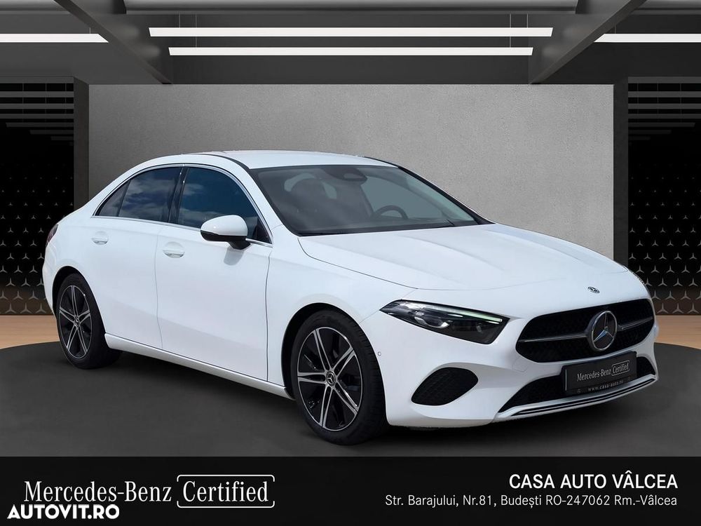 Mercedes-Benz A 220 Sedan 4Matic MHEV 8G-DCT - 8