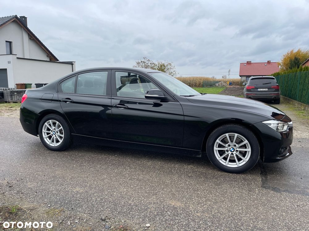 BMW Seria 3 320d Advantage sport - 1