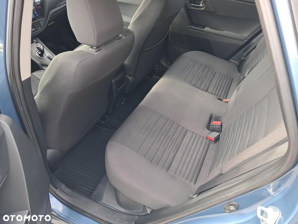 Toyota Auris - 10