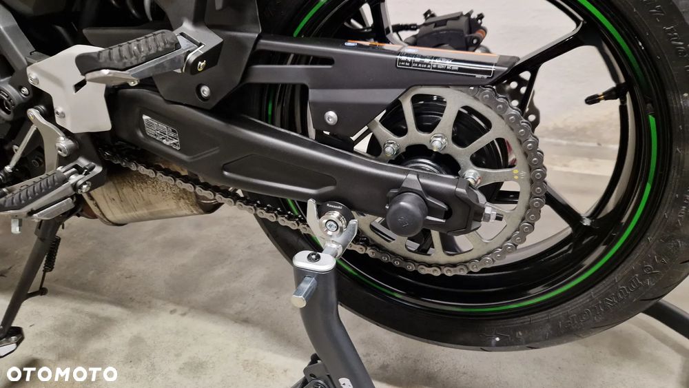 Kawasaki Ninja - 22
