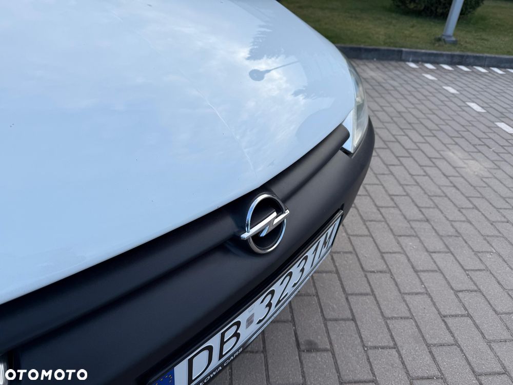 Opel Combo Edition - 10